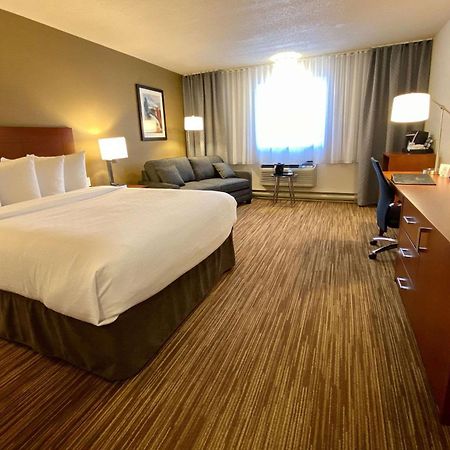 Quality Inn & Suites Matane Εξωτερικό φωτογραφία
