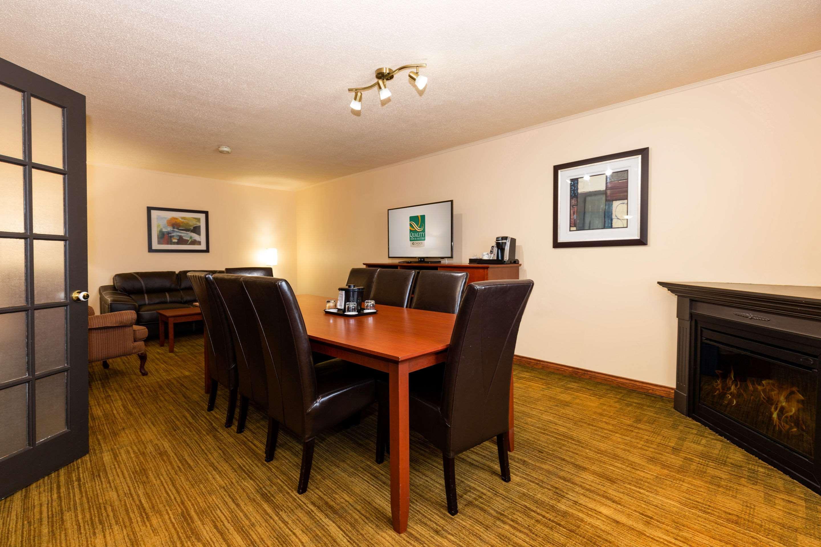 Quality Inn & Suites Matane Εξωτερικό φωτογραφία